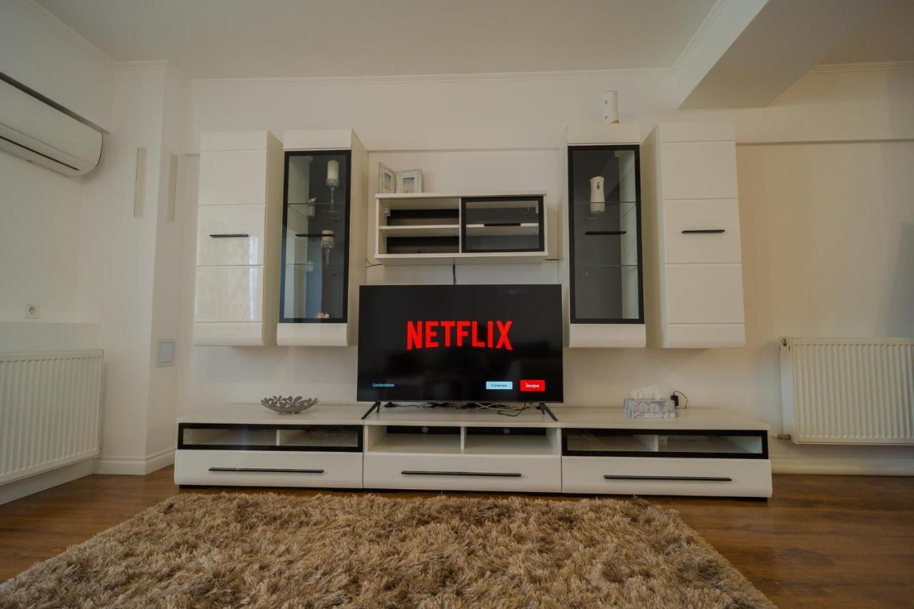 Cozy & Spacious 2Br Apartment With Netflix Bukurešť Exteriér fotografie