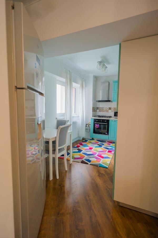 Cozy & Spacious 2Br Apartment With Netflix Bukurešť Exteriér fotografie