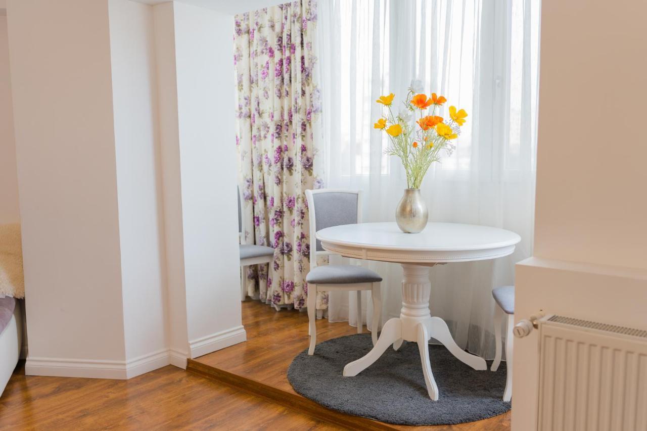 Cozy & Spacious 2Br Apartment With Netflix Bukurešť Exteriér fotografie