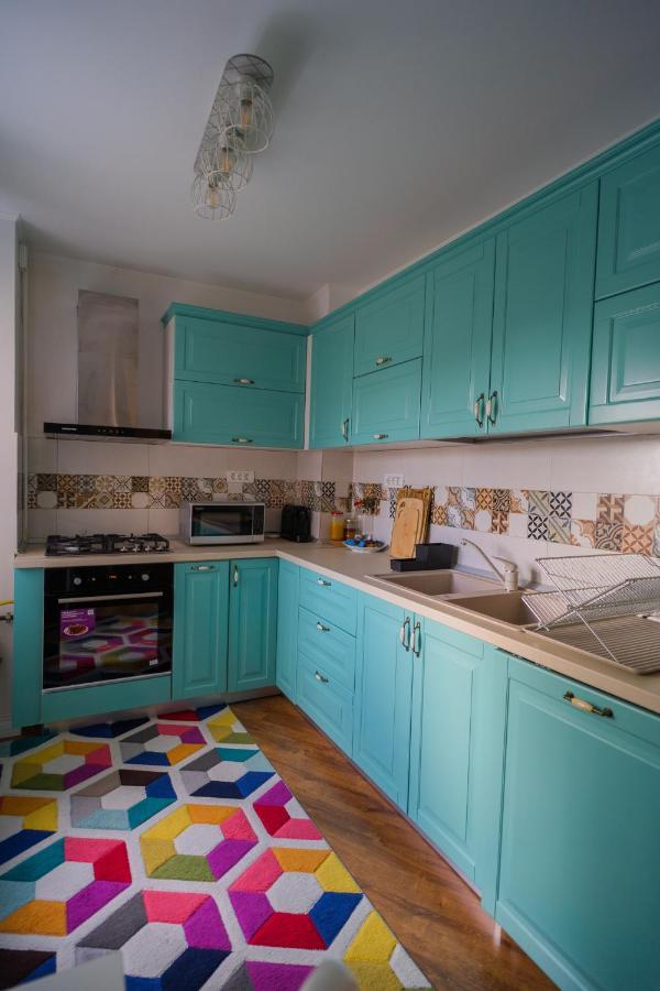 Cozy & Spacious 2Br Apartment With Netflix Bukurešť Exteriér fotografie