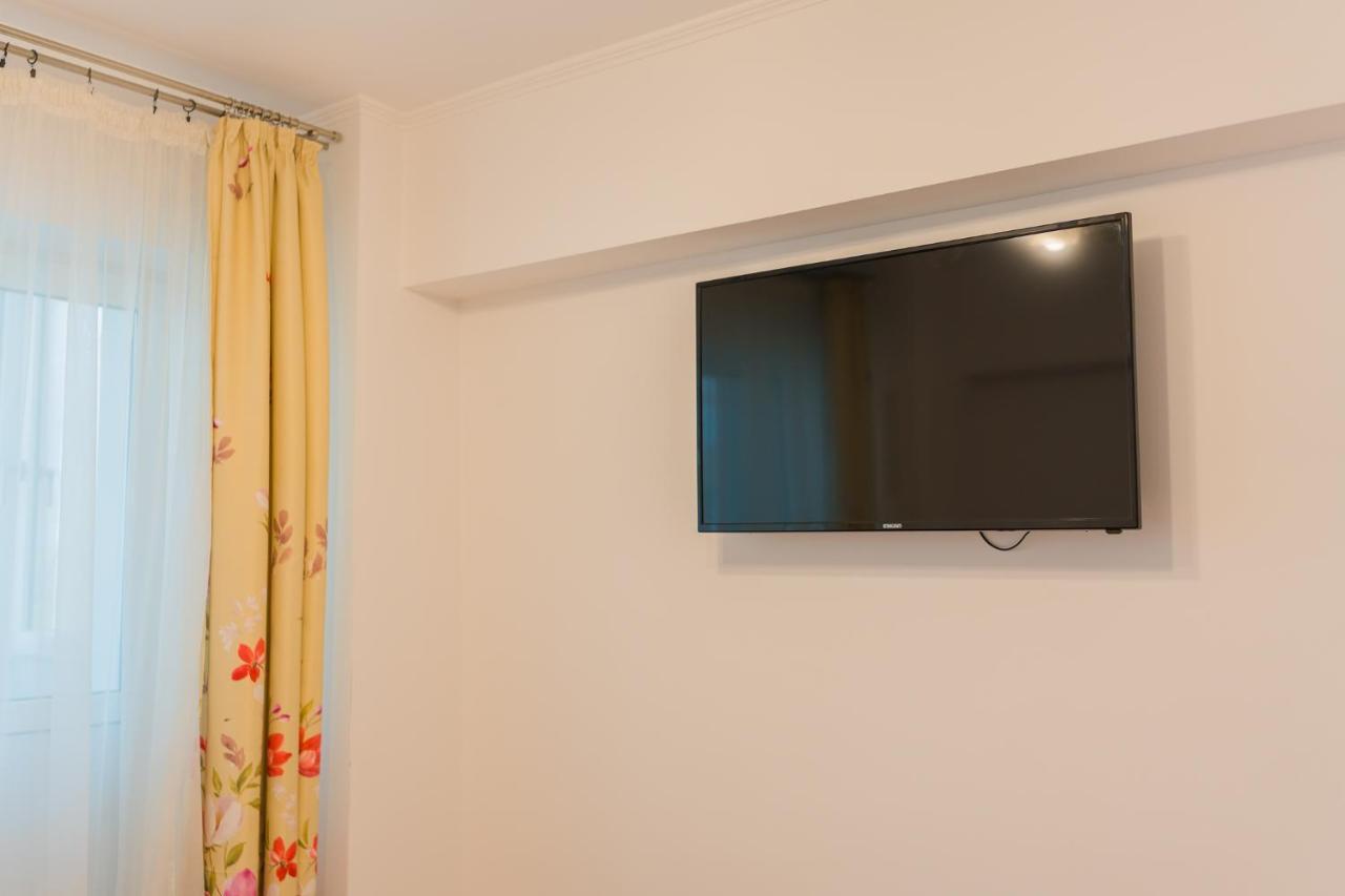 Cozy & Spacious 2Br Apartment With Netflix Bukurešť Exteriér fotografie